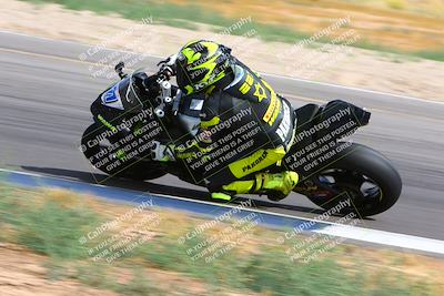 media/Apr-30-2023-CRA (Sun) [[020fcf5d43]]/Race 11-600 Expert Superbike/